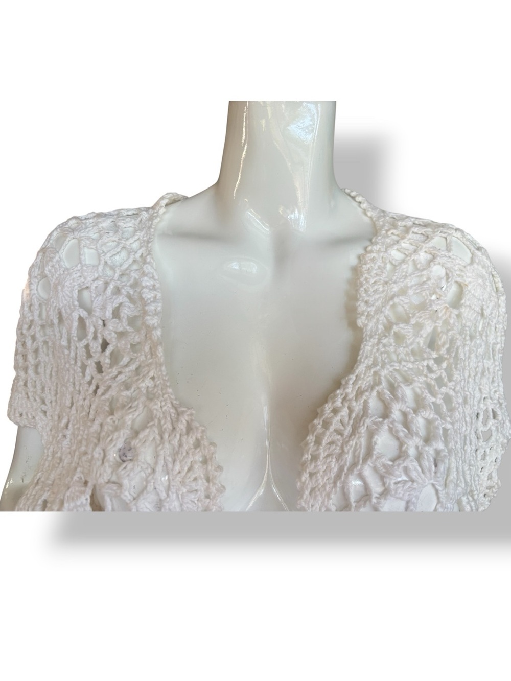 Rico Crochet Tie-Front Short Sleeve Shrug - White. Women’s Size Large - Picture 5 of 6